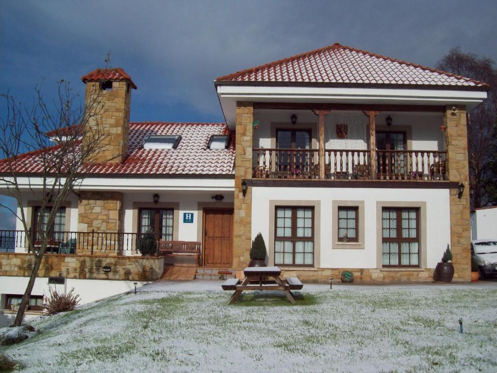 Hotel Somonte Quintes Exterior foto